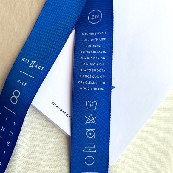 KIT and ACE technical cashmere Wave Tee 8 NWT - Picture 16 of 16